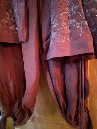 Conjunto Zara bordado