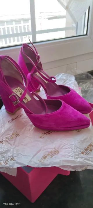 Zapatos Tiffany Talla 37/38 Fucsia