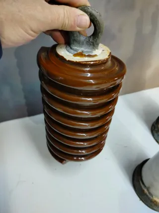 JICARA AISLANTE ELECTRICO