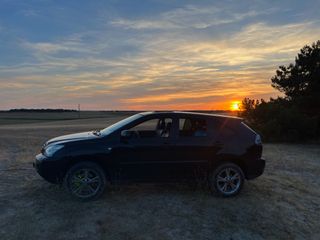 Lexus RX400H etiqueta eco. Distribución hecha