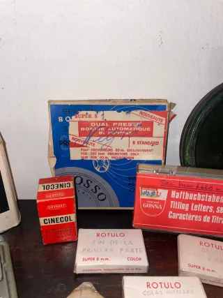 Kit Cine Super 8: Empalmadora, carretes y más