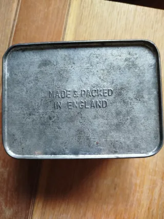 Lata metálica Ridgeways Limited