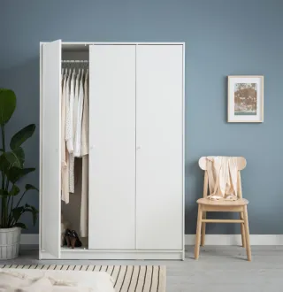 Armario IKEA KLEPPSTAD 3 puertas