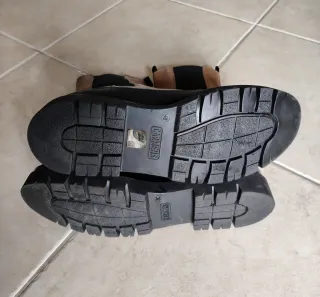 Stivali Carmen beige e neri