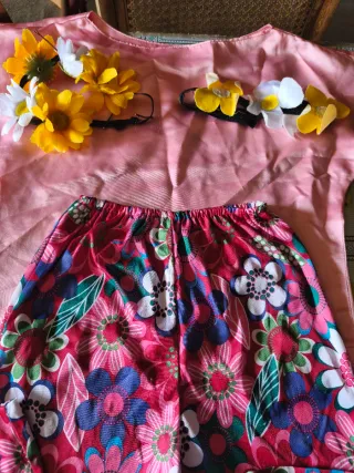 Disfraz infantil de Hippie, flores rosa. 4-6 años