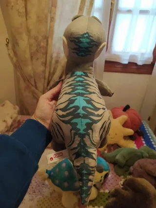 Peluche T-Rex marca Nici