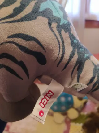 Peluche T-Rex marca Nici