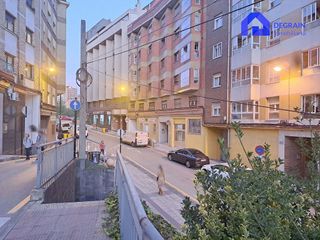 Garaje en venta en Montecerrao en Oviedo