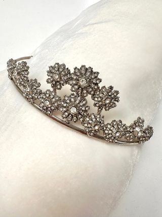 2 Tiaras Novia acabado plateado con aplicaciones