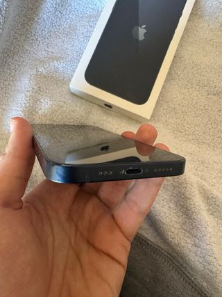 iPhone 13 256GB Negro/Azul Marino