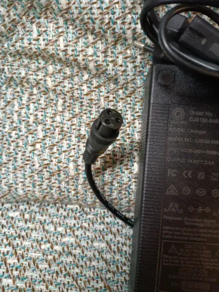 Cargador patinete eléctrico SmartGyro AC/DC