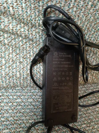 Cargador patinete eléctrico SmartGyro AC/DC