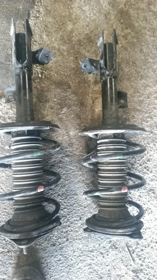 Amortiguadores Toyota RAV4