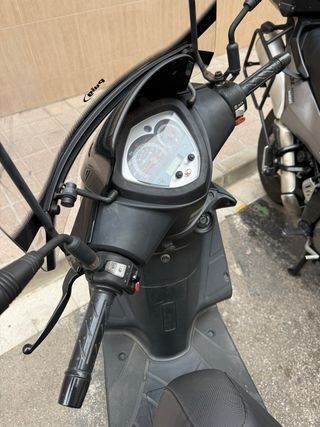 Kymco Agility City 125 Negra 23K km 2013