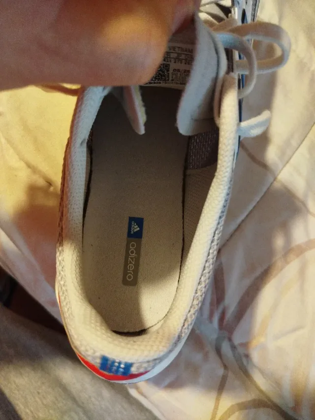 Adidas Adizero Ariku Unisex Talla 43 1/3