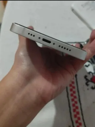 iPhone 13 Blanco 256GB