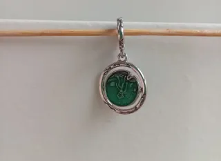 Charm Colgante Mundo al revés Stranger Things.