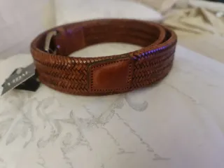 Leyva 85cm A estrenar trenzado piel marrón