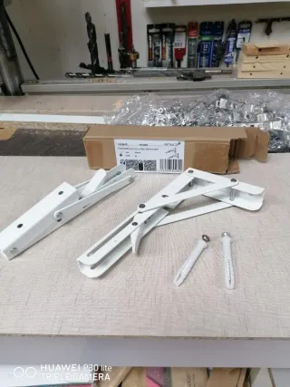 Juego escuadras abatibles blancas.