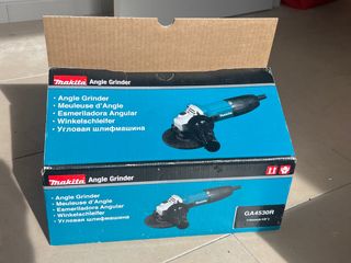 Makita Esmeriladora Angular GA4530R 115mm