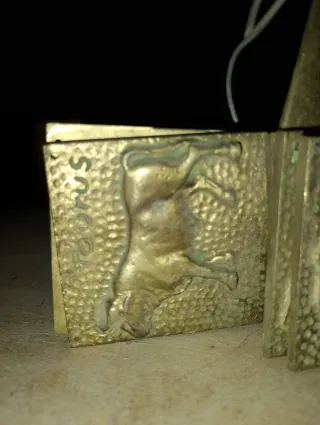 Antiguo Zodiaco de metal