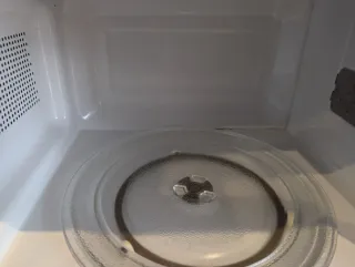 Microondas Orbegozo con Grill