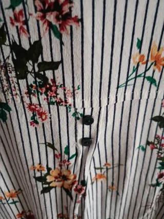 Blusa mujer rayas y flores