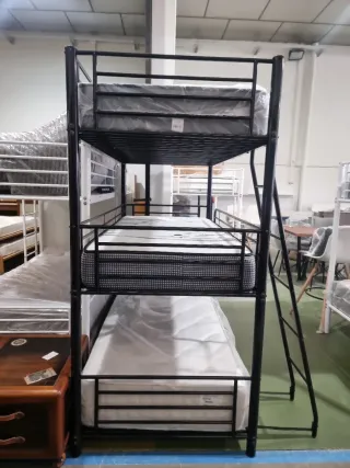 Litera Metálica Triple Negra