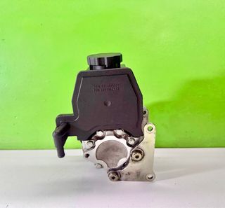 0024662201 Bomba Dirección Mercedes W210 220CDI