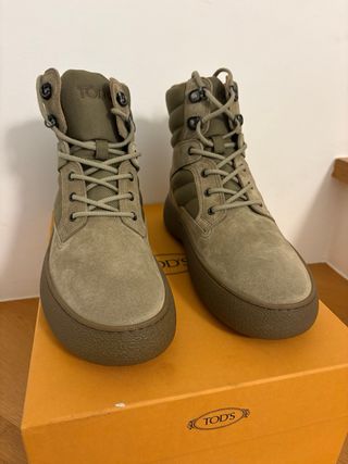 Stivaletti Tod's Beige/Verde Oliva Tg 42