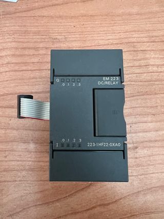 Módulo Siemens EM 223 DC/RELAY
