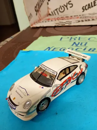Scalextric Porsche 911 GT3 Cup Carrera con luces