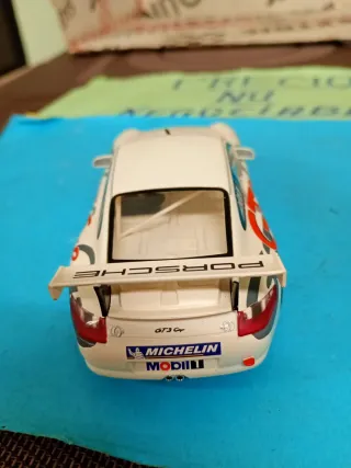 Scalextric Porsche 911 GT3 Cup Carrera con luces