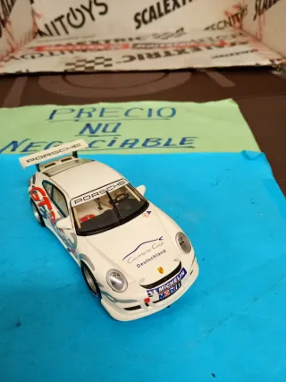 Scalextric Porsche 911 GT3 Cup Carrera con luces