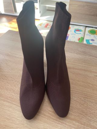 Botines Mango granate Tacón