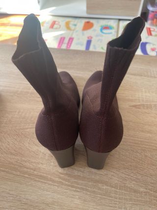 Botines Mango granate Tacón