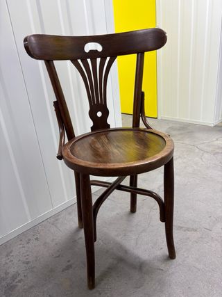 Silla antigua madera estilo Thonet