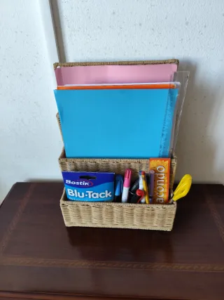 Archivador Ratán Estudio Pared/Mesa.