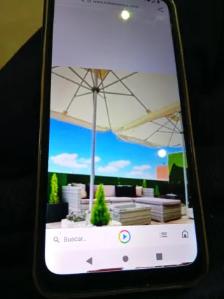 Sombrilla de hostelería  blanca con base .80 euros