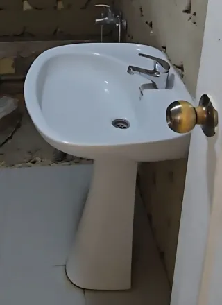 Lavabo con grifo Recoger en domicilio