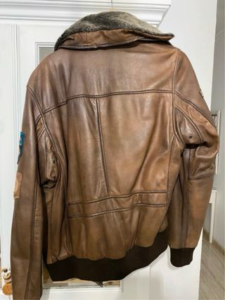 Chaqueta de piel estilo aviador