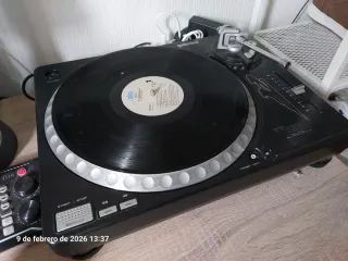 Tocadiscos Gemini Negro