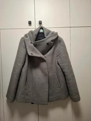 Abrigo Zara gris lana