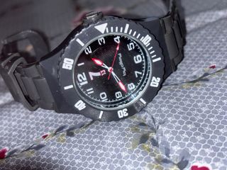 Reloj RACER C200 con 3 correas ajustables