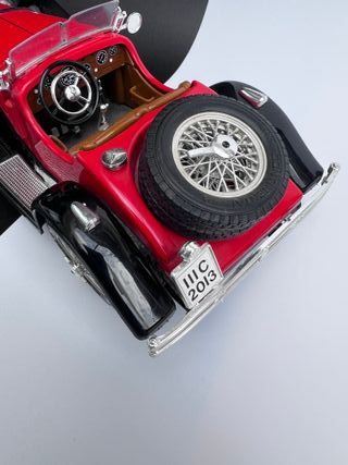 Mercedes Benz SSK 1/18 Burago