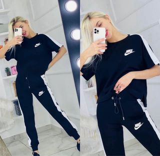 Liquidacion Conjunto deportivo Nike mujer