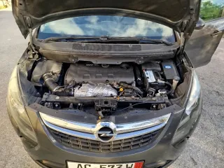 Opel Zafira Tourer 2014