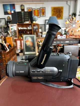 Cámara de vídeo Panasonic G202 VHS-C