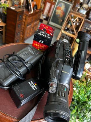 Cámara de vídeo Panasonic G202 VHS-C