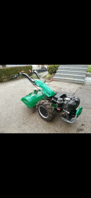 Motocultor Ferrari 360 sin usar